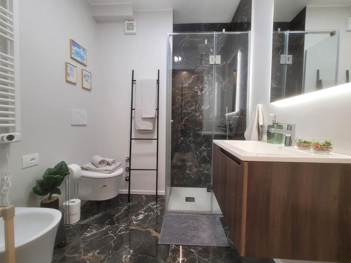 Casa Allegra By Allegio In Milano Fashion Design District Apartment Luaran gambar